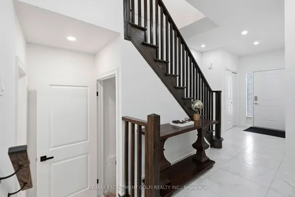 87 Rockledge Drive — photo 2
