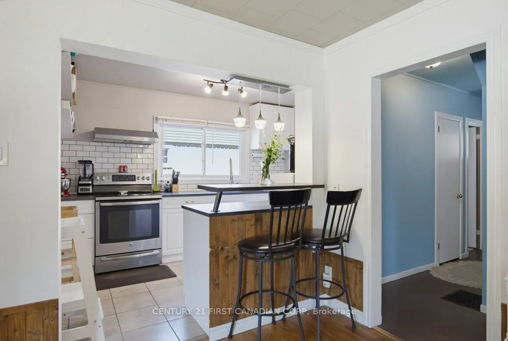 3 Parkside Drive — photo 3