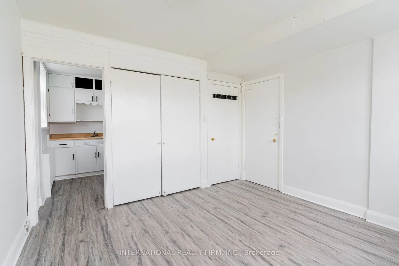 645 Hamilton Road — photo 3
