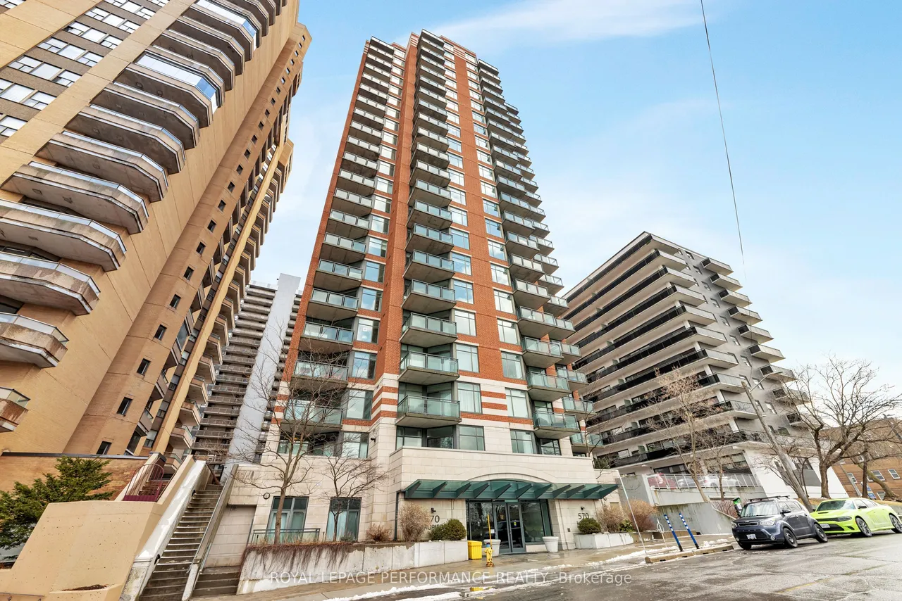 570 Laurier Avenue W — photo 2