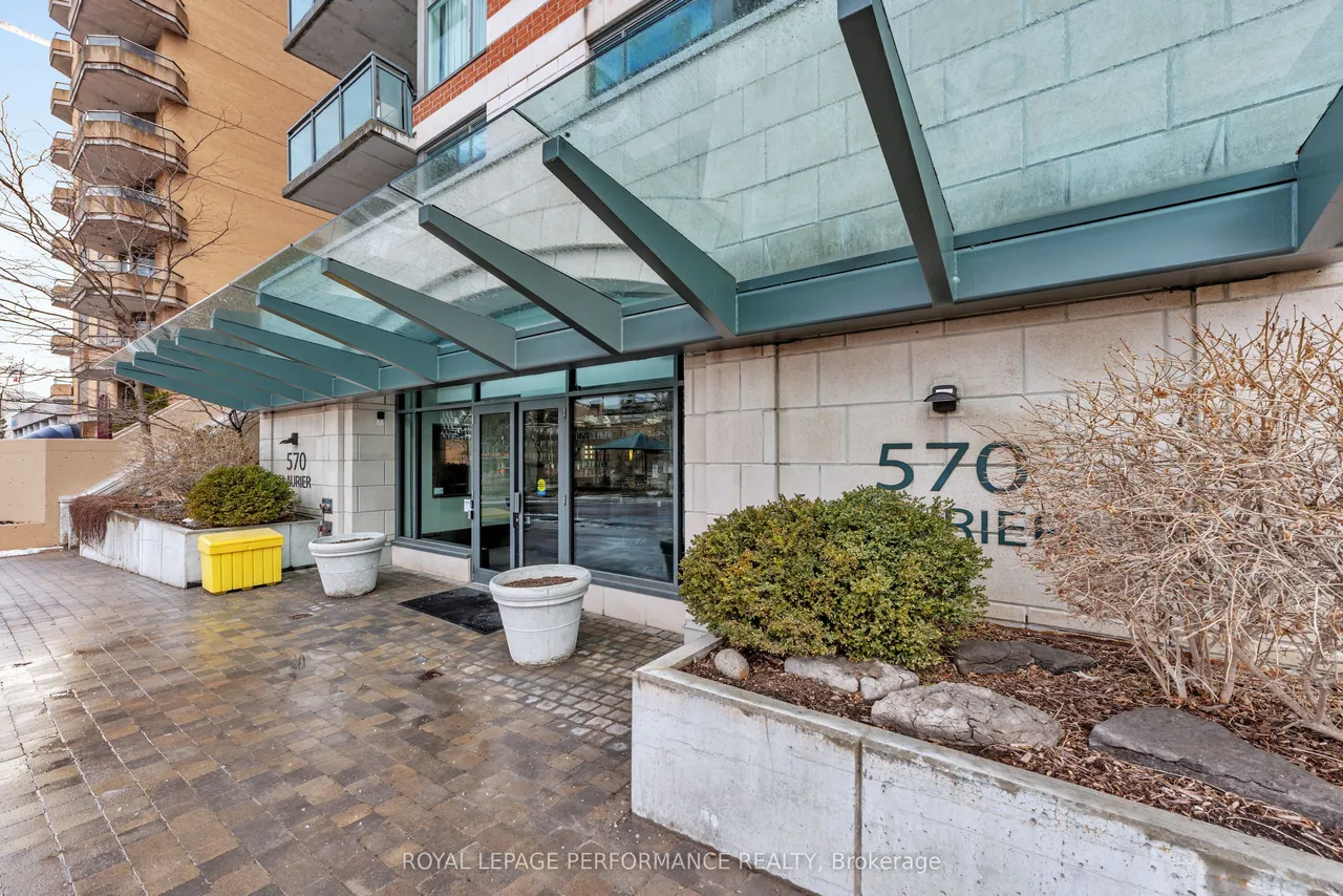 570 Laurier Avenue W — photo 3