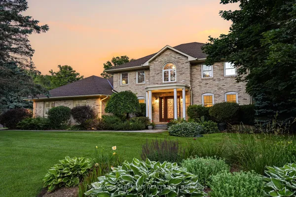 48 Woodend Drive
