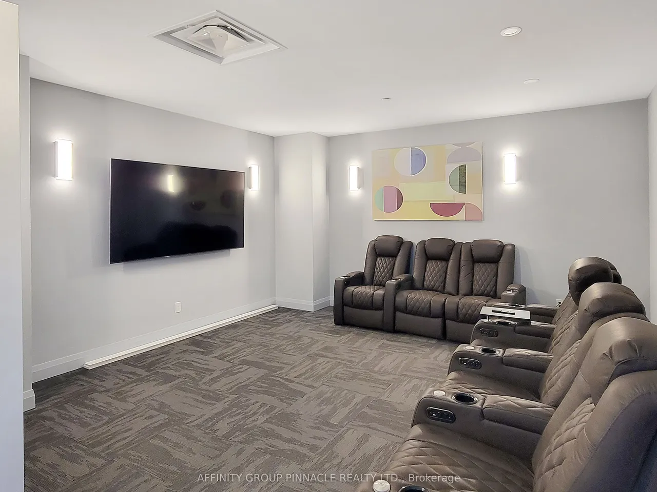 99 Louisa Street — photo 48