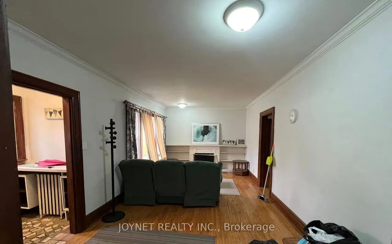 68 Whitton Road — photo 2