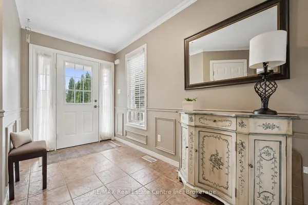 4 HUNT Street — photo 2