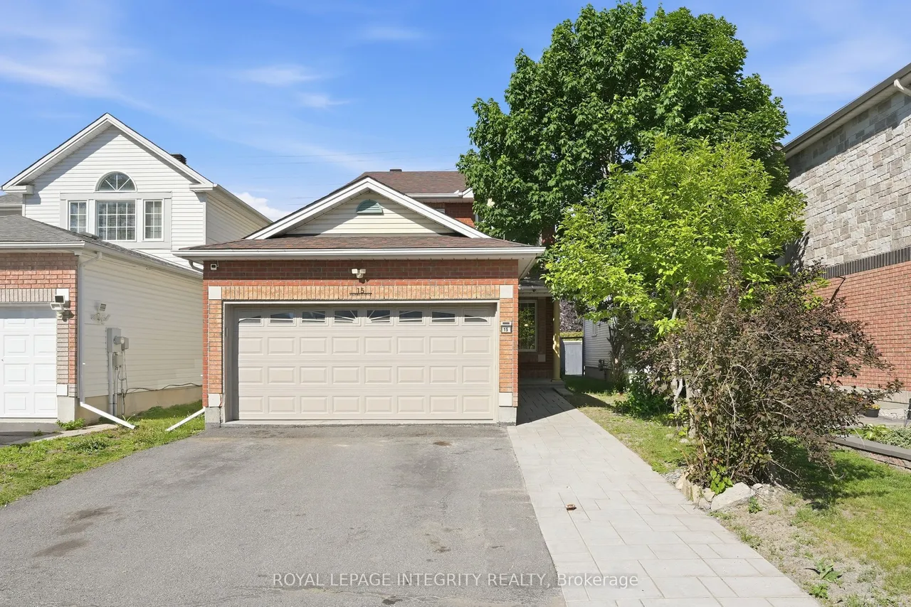 15 Halkirk Avenue — photo 2