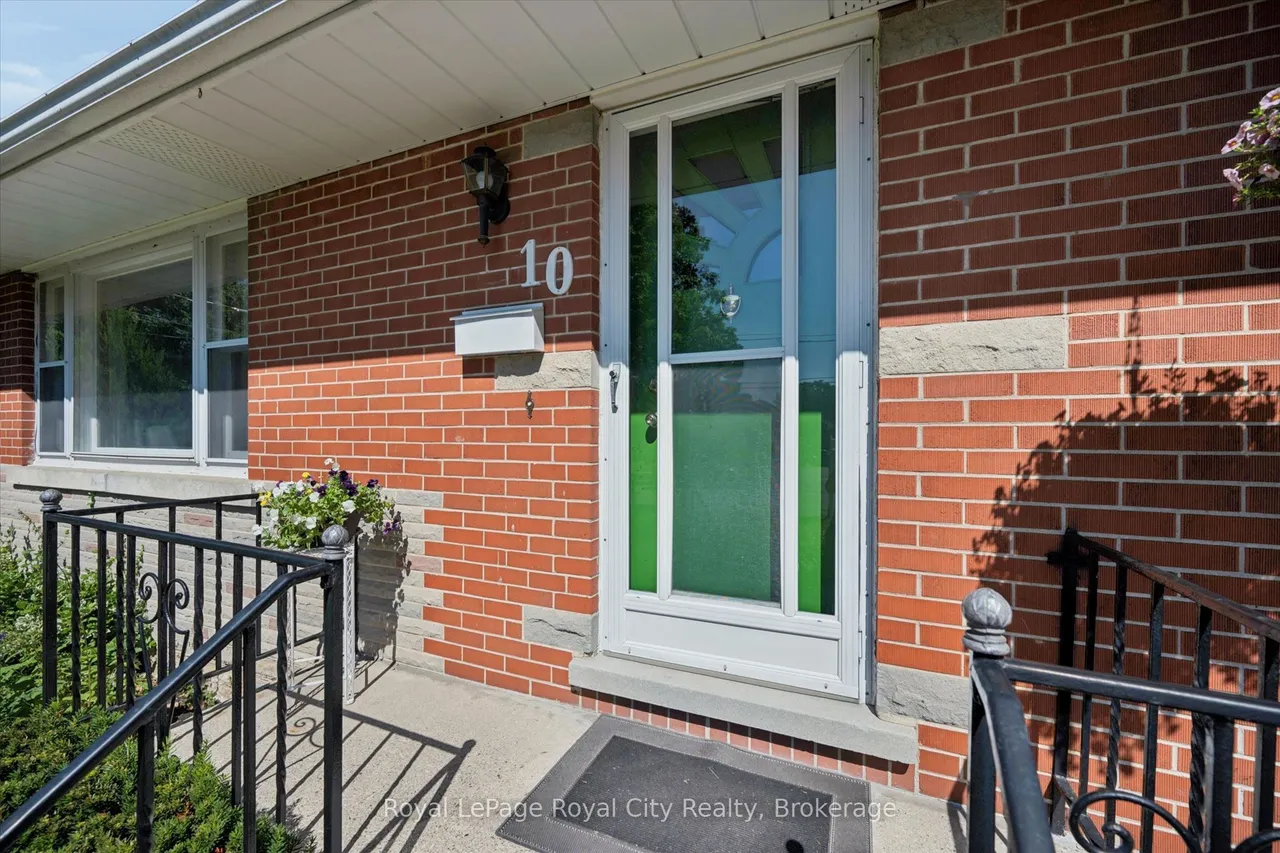 10 Paul Avenue — photo 3