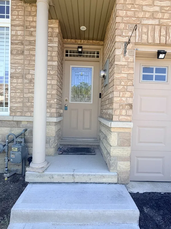 4 Charleswood Crescent — photo 2