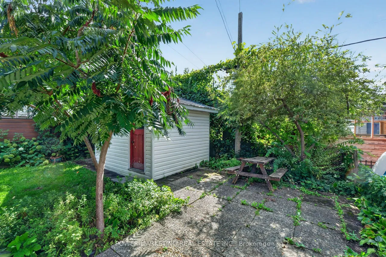 318 Shakespeare Street — photo 49