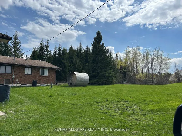 1185 Sturgeon Road — photo 2