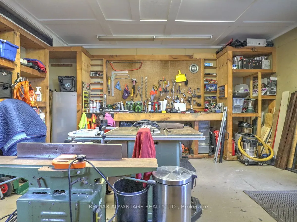 192 Harrison Place — photo 3