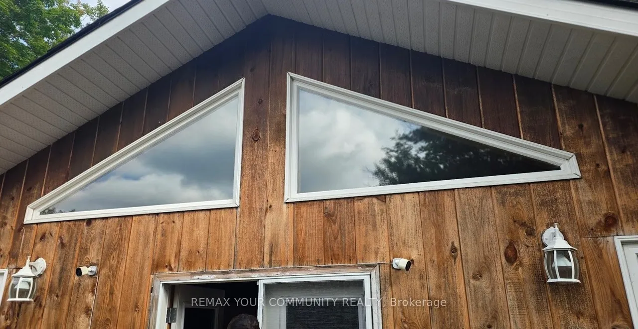 1097 Keysbury Drive — photo 3