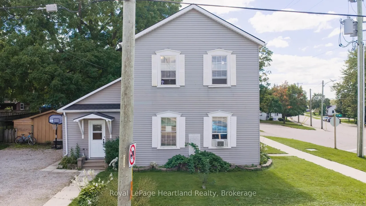 103 James St Street — photo 2