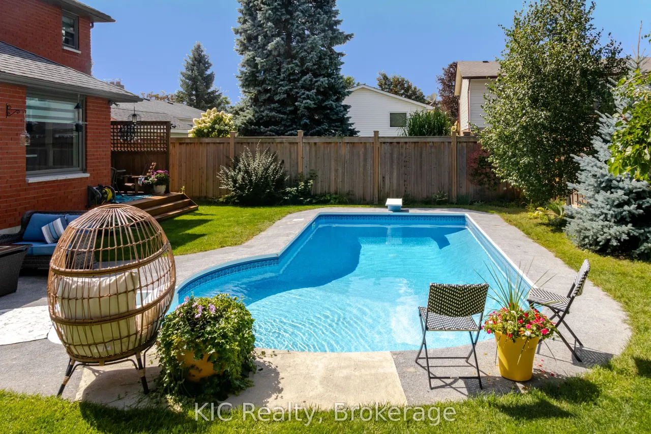 2138 Lorraine Drive — photo 2