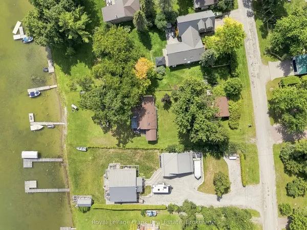 131 Ball Point Road — photo 2