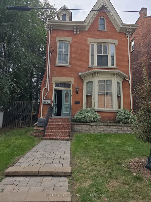 123 Jackson Street W