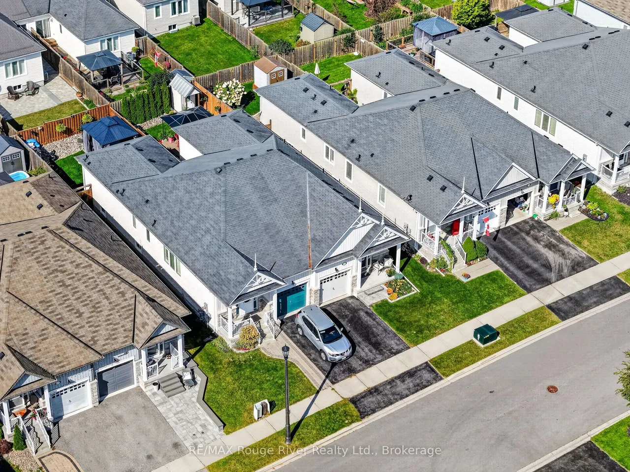 699 FISHER Street — photo 47