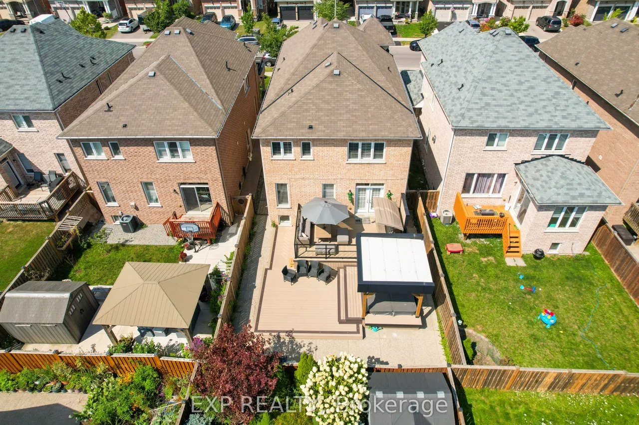 114 Chaumont Drive — photo 49