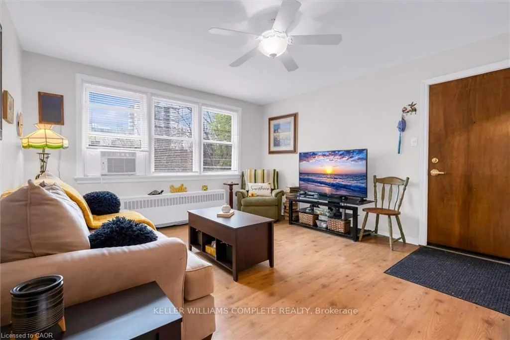 4 Robinson Street — photo 3