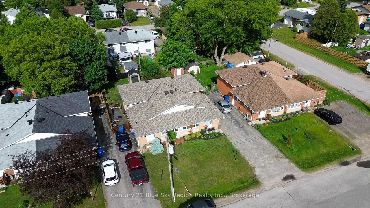 102 Lee Avenue — photo 26