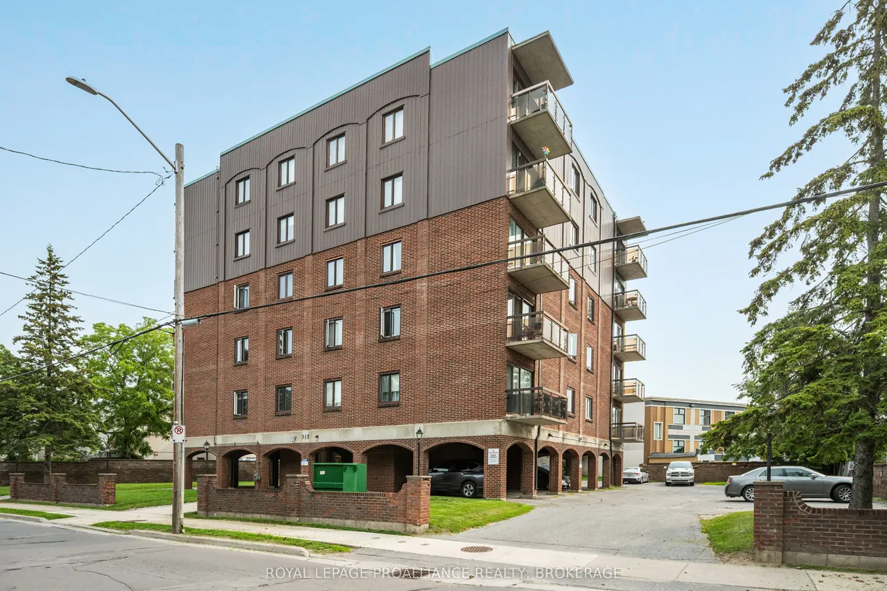 315 Regent Street — photo 2