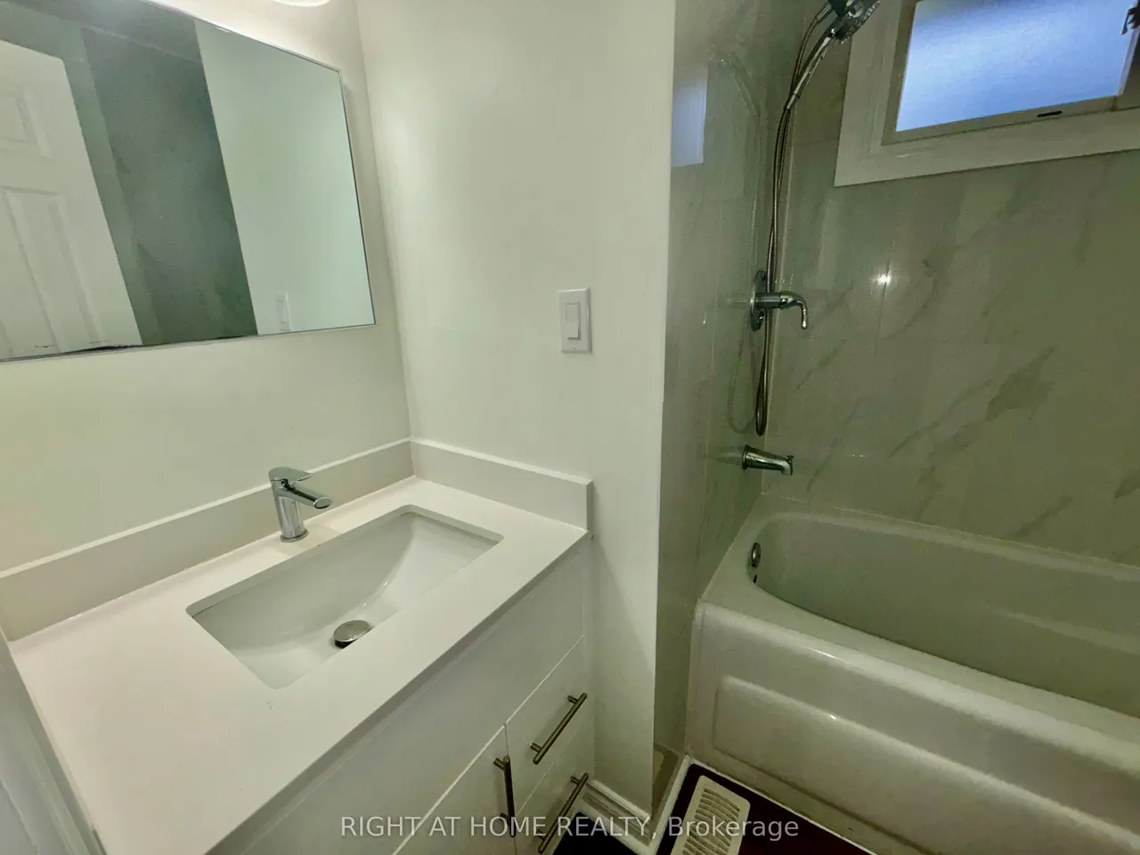 8158 PADDOCK TRAIL Drive — photo 28