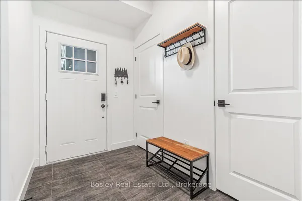 10 Beausoleil Lane — photo 2