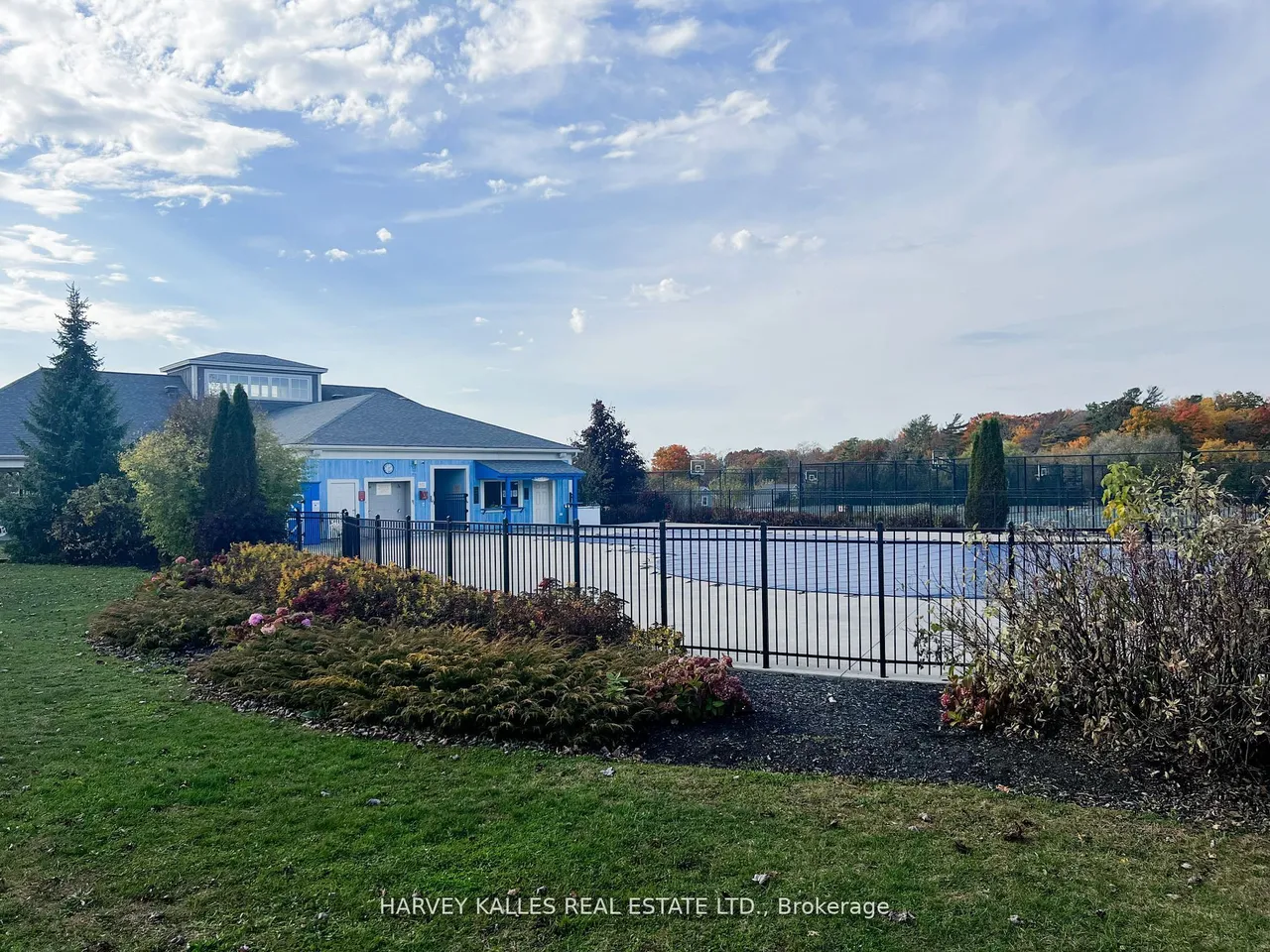 24 Butternut Lane — photo 16