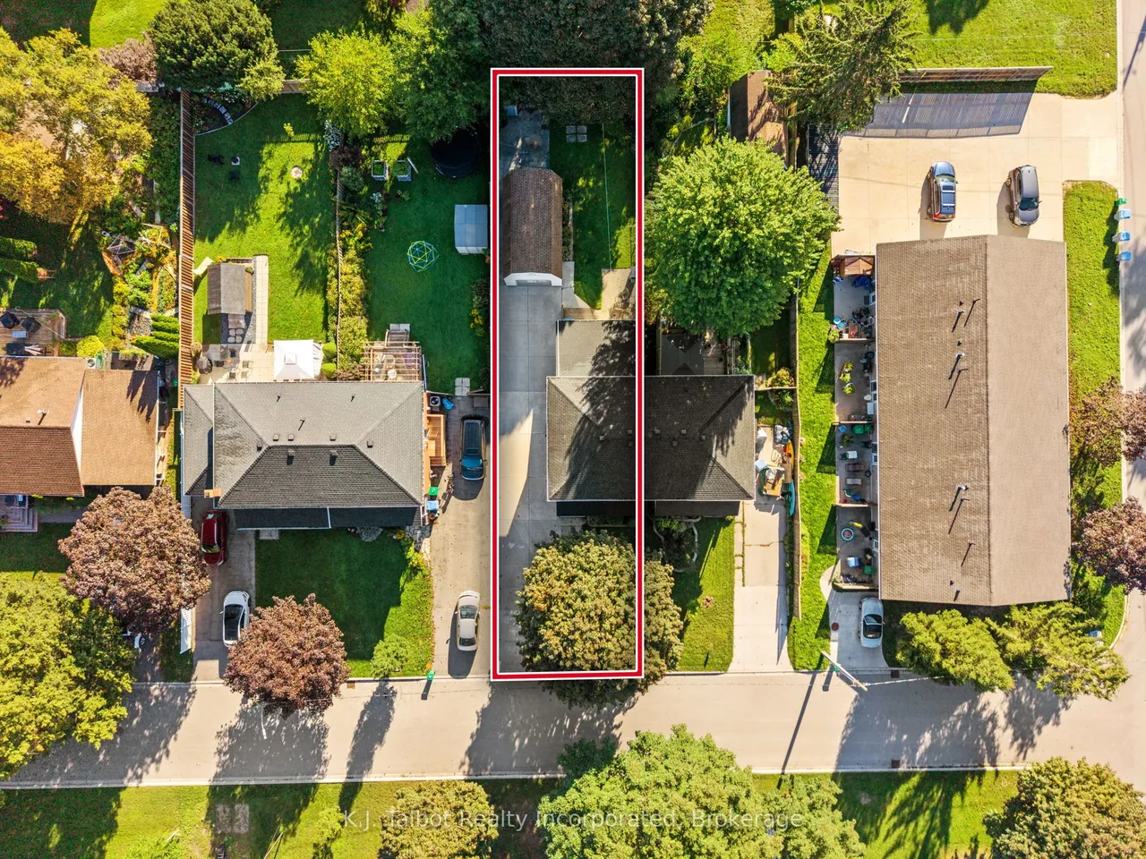 239 Tilt Street — photo 3