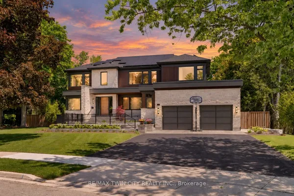 26 Golfview Place