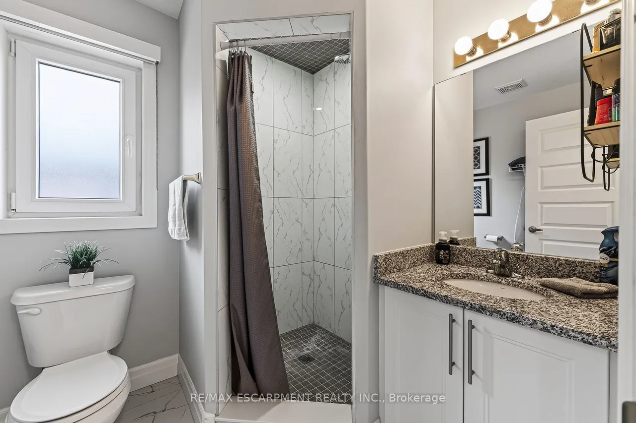 9 Gibbons Road — photo 4