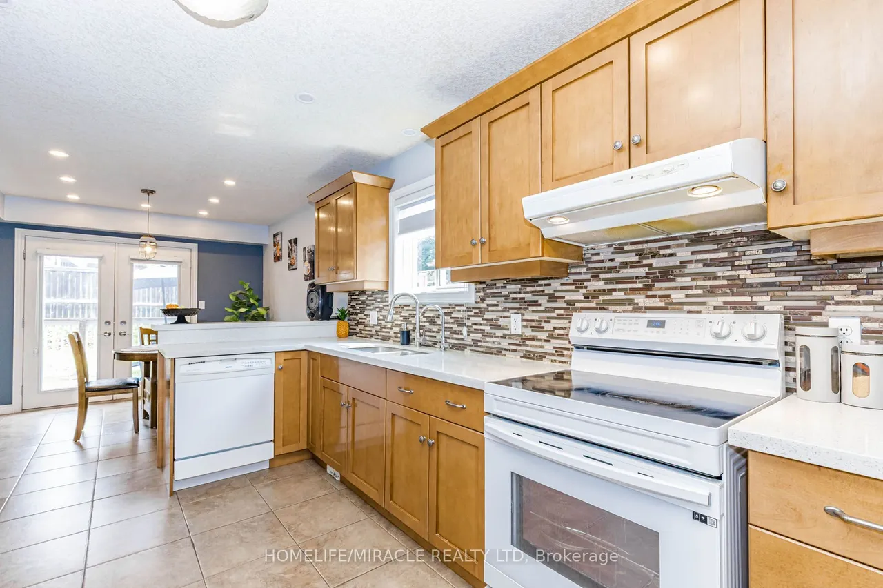 39 Washburn Drive — photo 46