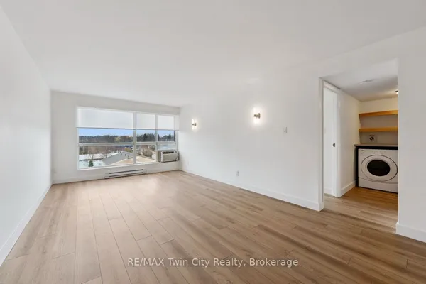 358 Waterloo Avenue — photo 2