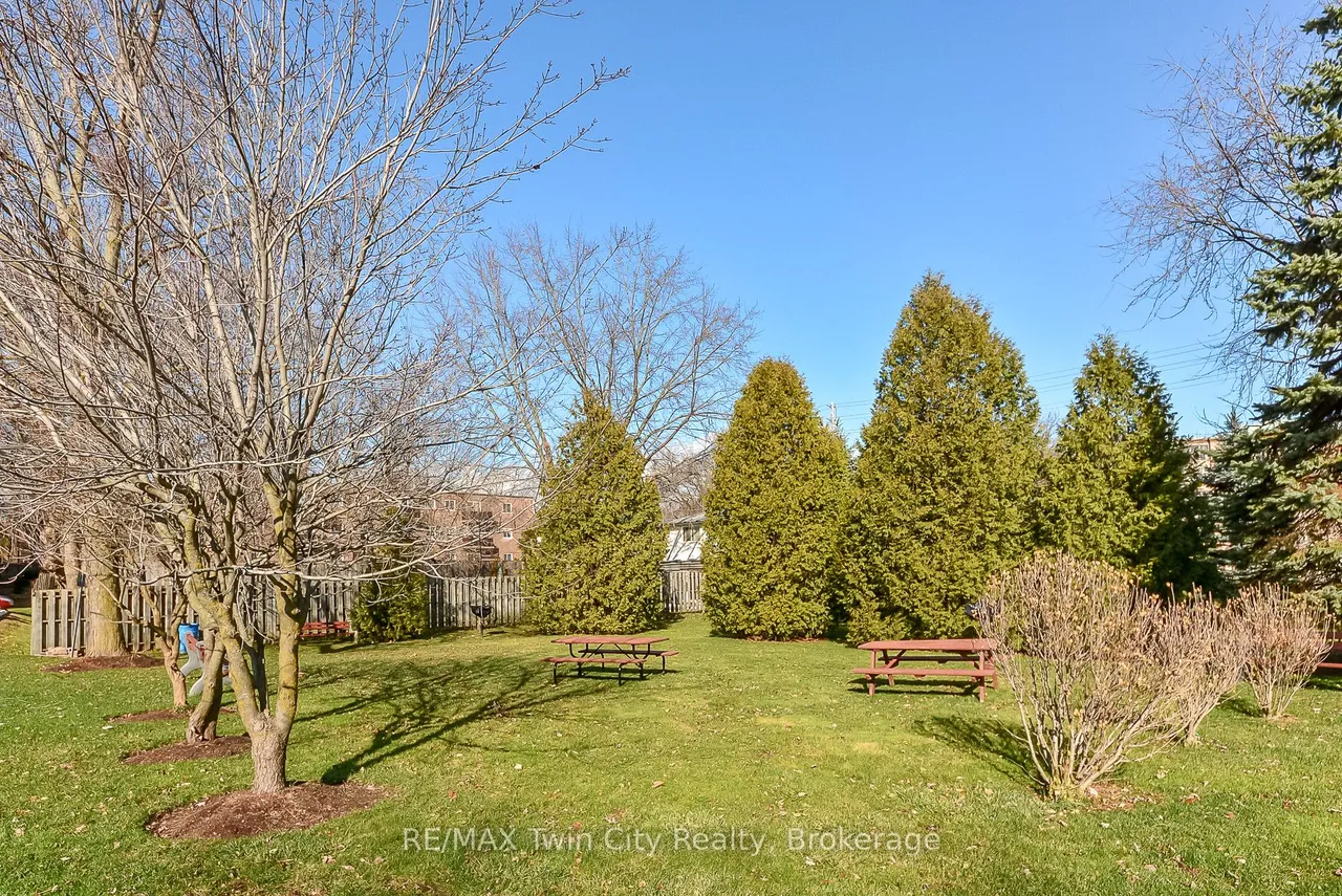 358 Waterloo Avenue — photo 30