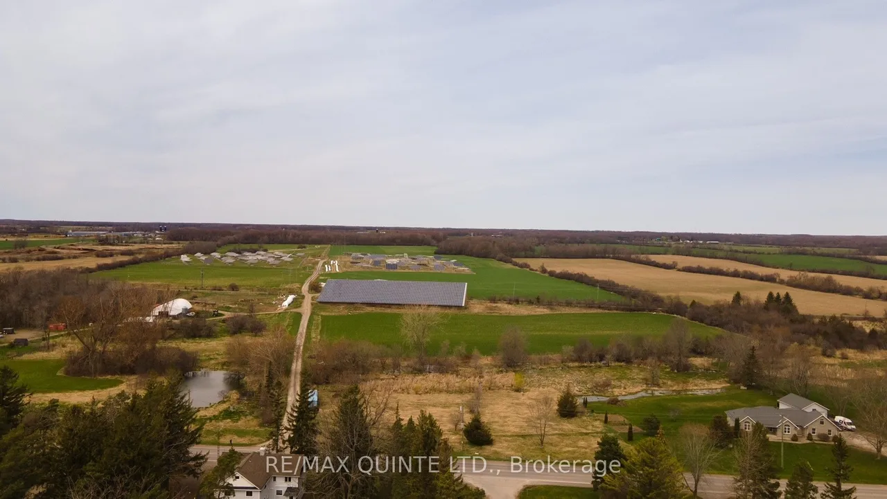 15860 Loyalist Parkway — photo 5