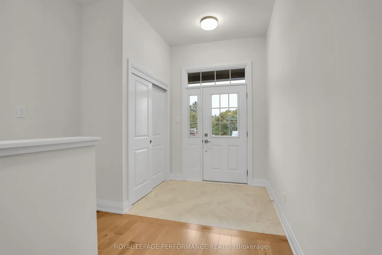 243 Hannam Bud Way — photo 3