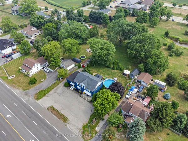 2340 WILSON Street W