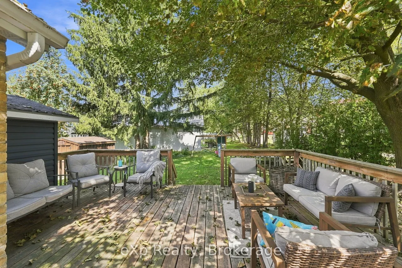 255 Waterloo Street — photo 42