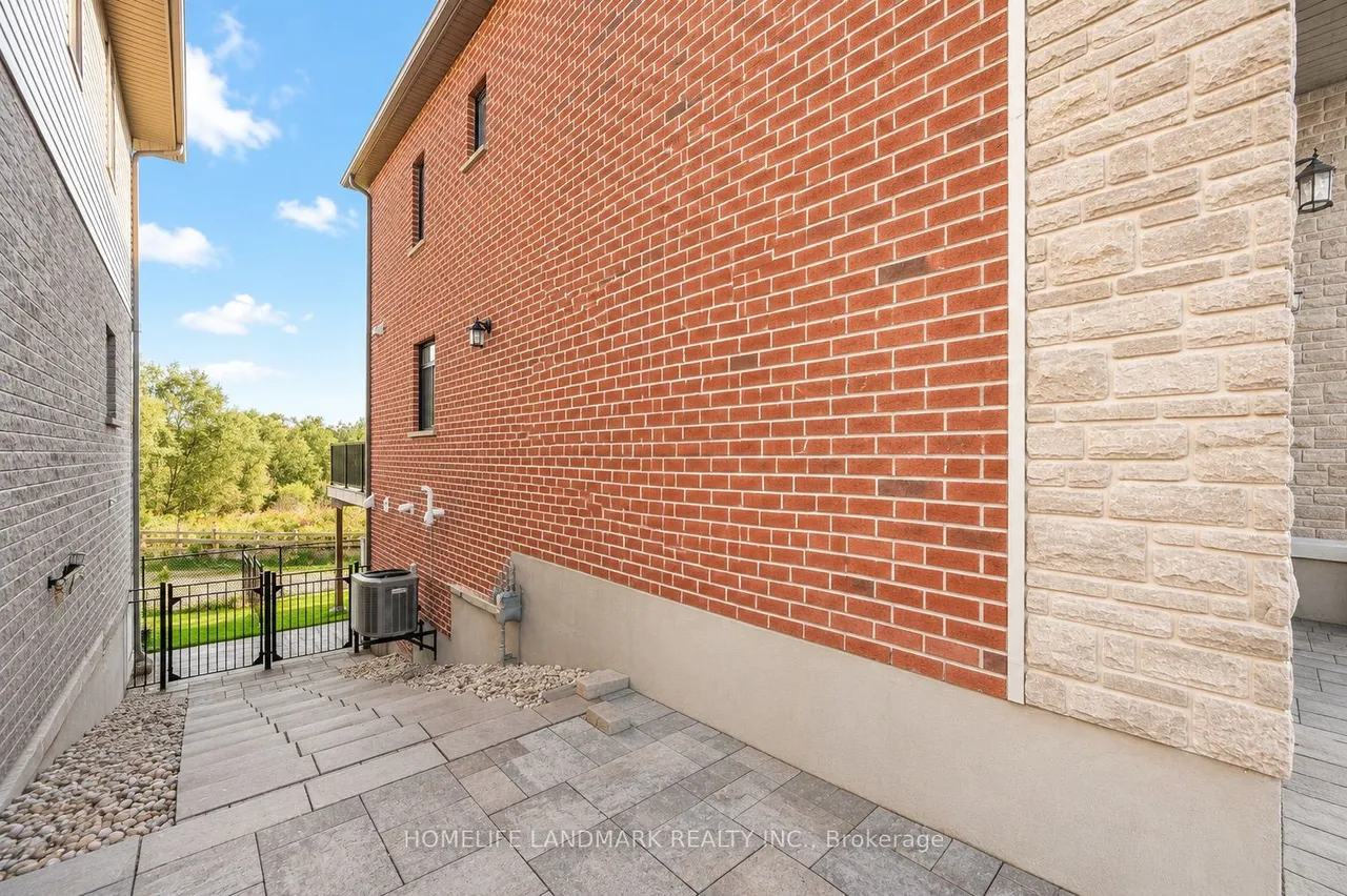 283 Macalister Boulevard — photo 41