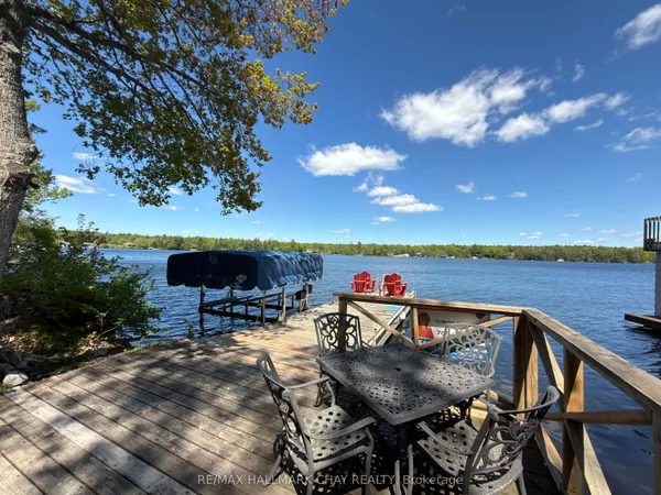 137 Pickerel Point Road