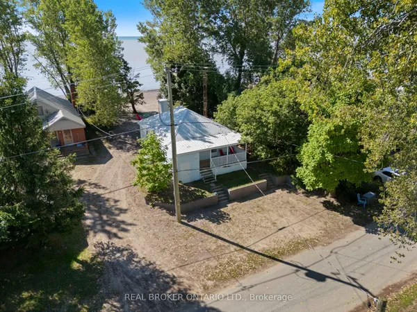 37 Woodstock Avenue — photo 2