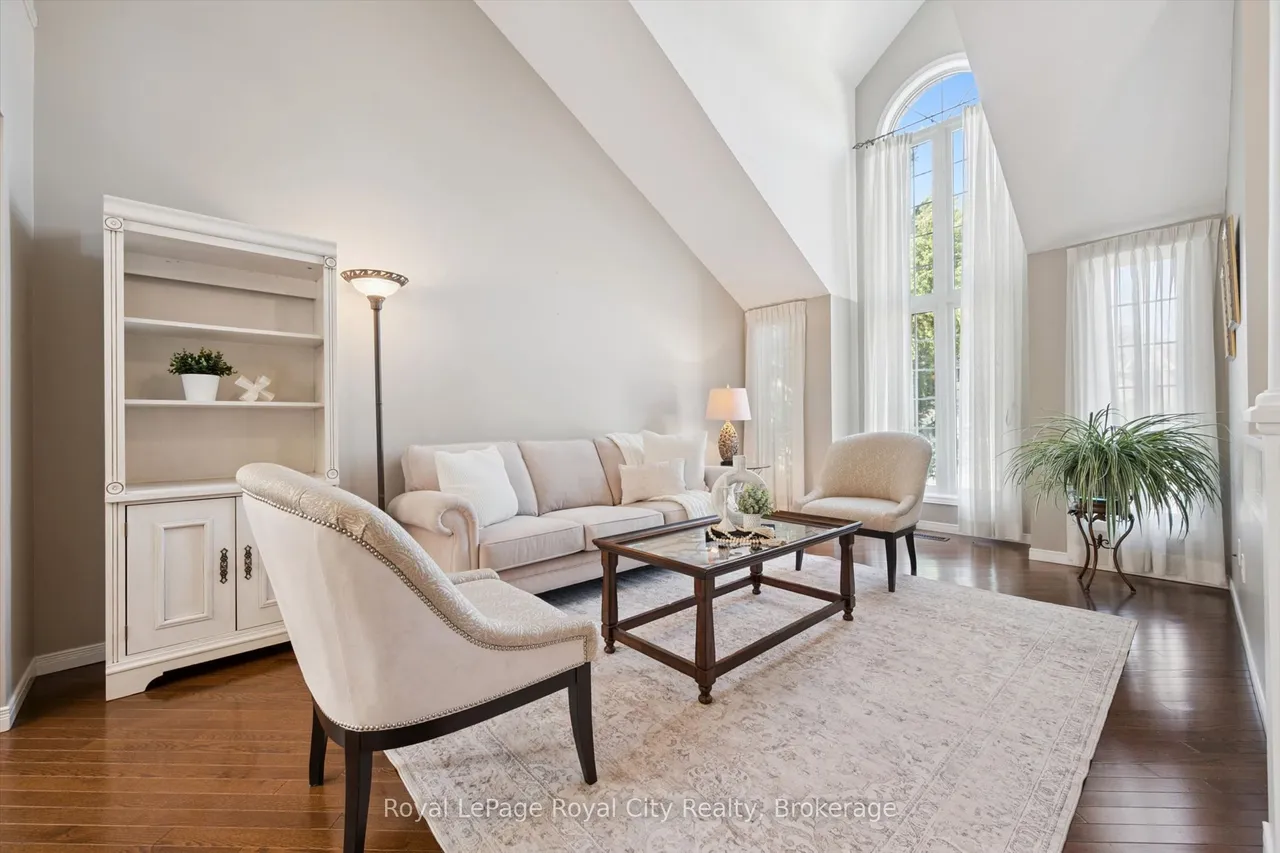 32 Pine Ridge Drive — photo 3