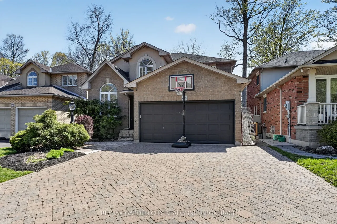 734 Brigadoon Drive — photo 3