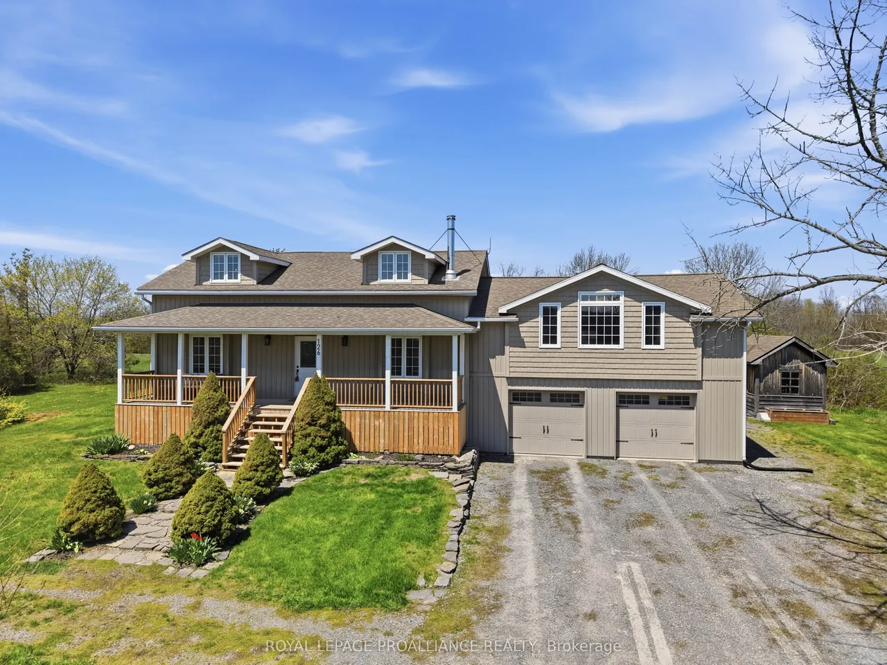 126 Salem Road — photo 3