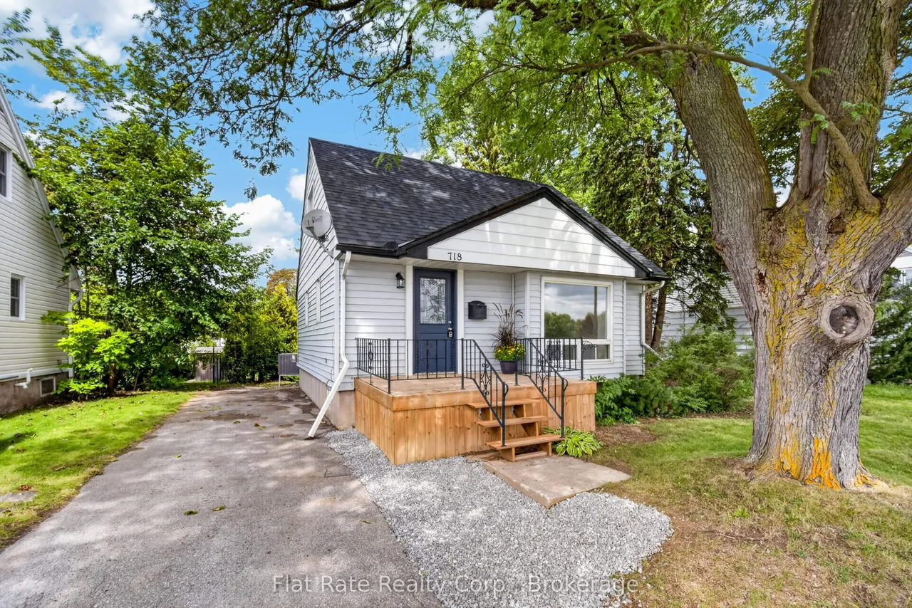 718 GILLESPIE Avenue