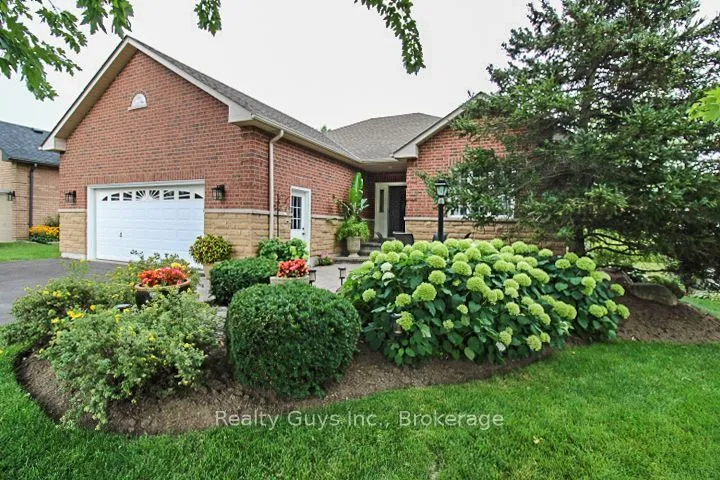 16 Crescent Moon Lane — photo 3