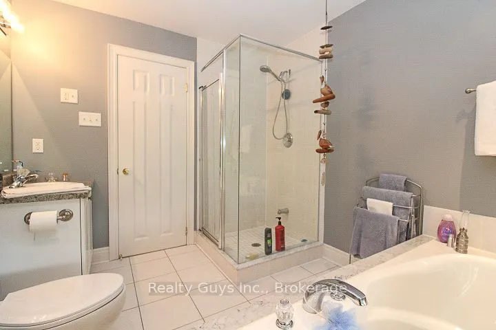 16 Crescent Moon Lane — photo 49