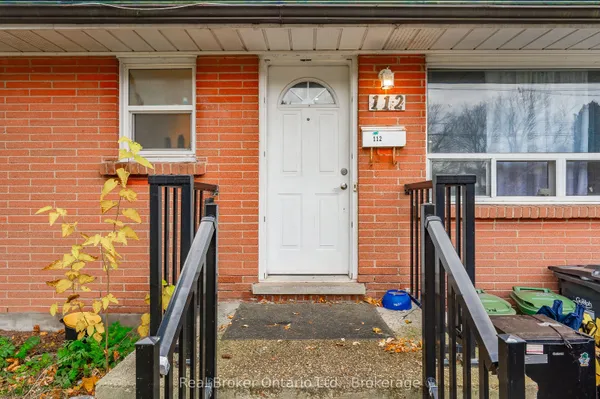 112 Victoria Road N — photo 2