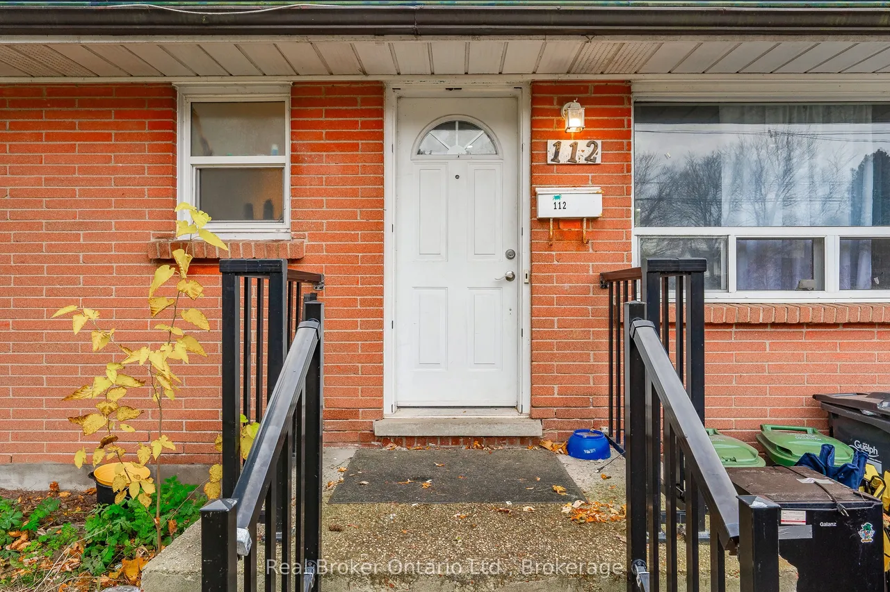 112 Victoria Road N — photo 2
