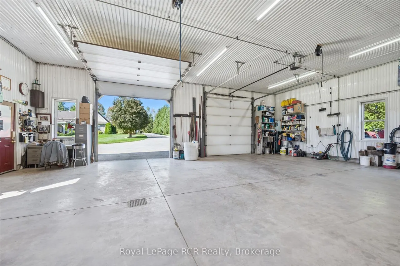 411491 Southgate 41 Side Road — photo 49